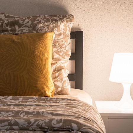 Апартаменти Oasis Mulhousien - Rdc, Wifi, Parking Мюлуз Екстер'єр фото
